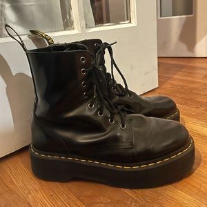 Dr. Marten (Doc Marten) JADON BOOT SMOOTH LEATHER PLATFORMS